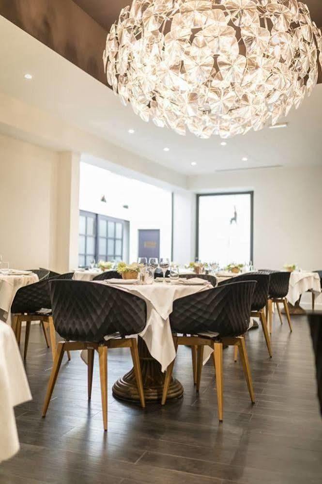 Logis Hotel Des Bourbons Montluçon Екстериор снимка
